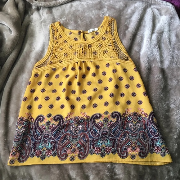 Yellow Blouse - Picture 1 of 4